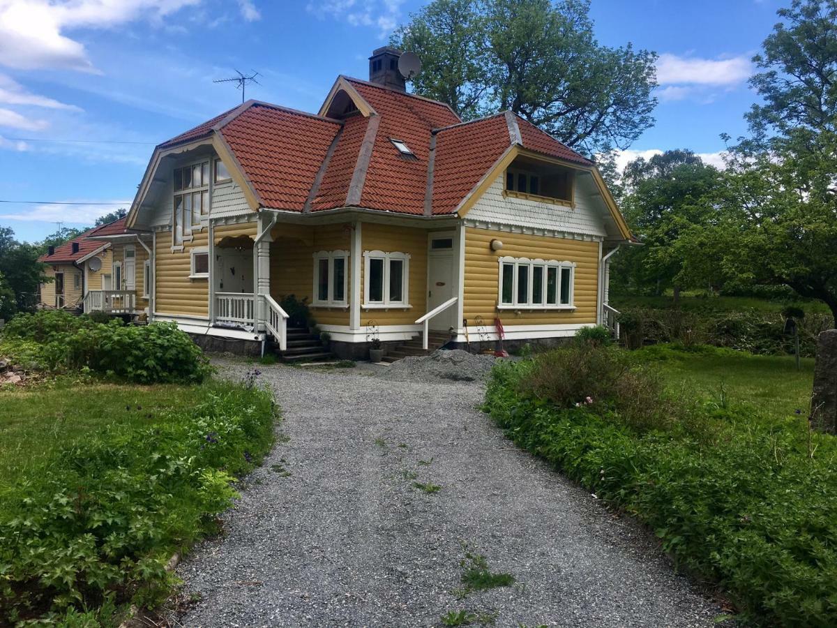 Pensionat Kanalvillan Vaddo Exterior photo